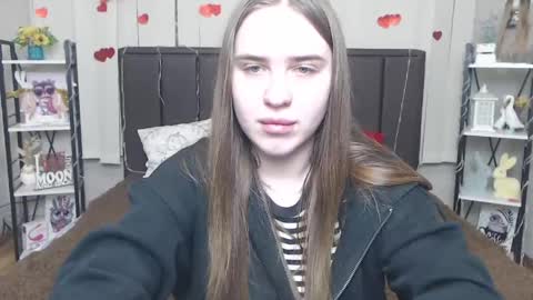 LauraHlot online show from 31, 5, 2026