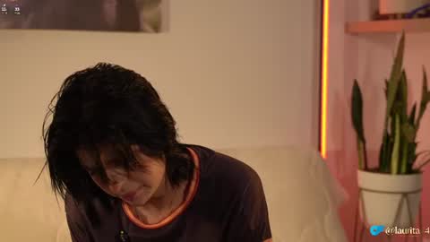 laurita_4 online show from 10, 6, 2026
