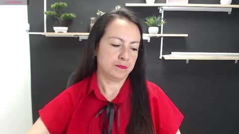 Laury  online show from 17, 6, 2026