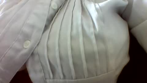 layannalea online show from 10, 6, 2026