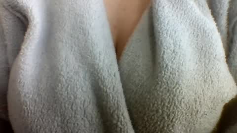 layannalea online show from 22, 6, 2026