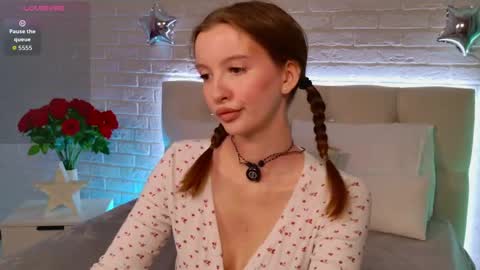 Your sweet girl-next-door online show from 7, 6, 2026