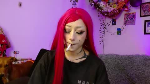 Snapshot of layla_quinn chatting on 17, 4, 2026 layla_quinn online show from 17, 4, 2026