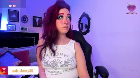Snapshot of leah_cherry chatting on 22, 5, 2026 Leah online show from 22, 5, 2026