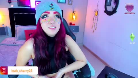 Snapshot of leah_cherry chatting on 1, 6, 2026 Leah online show from 1, 6, 2026