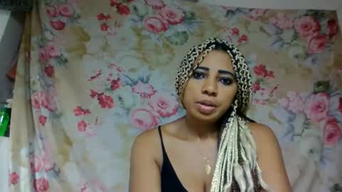 Snapshot of leatianaa chatting on 7, 6, 2026 leatianaa online show from 7, 6, 2026