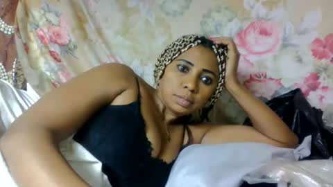 Snapshot of leatianaa chatting on 10, 6, 2026 leatianaa online show from 10, 6, 2026