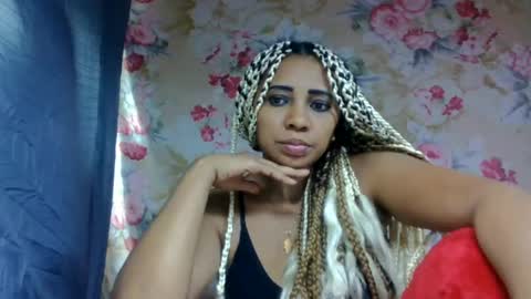 Snapshot of leatianaa chatting on 20, 6, 2026 leatianaa online show from 20, 6, 2026