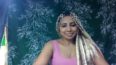 Snapshot of leatianaa chatting on 27, 6, 2026 leatianaa online show from 27, 6, 2026
