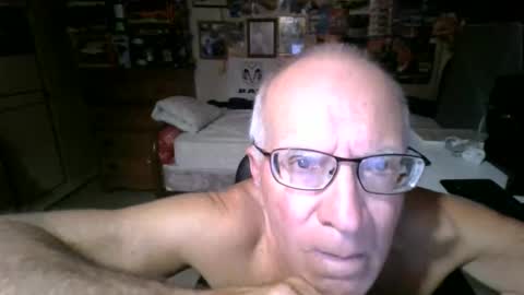 Snapshot of leezamm1132 chatting on 9, 5, 2026 leezamm1132 online show from 9, 5, 2026