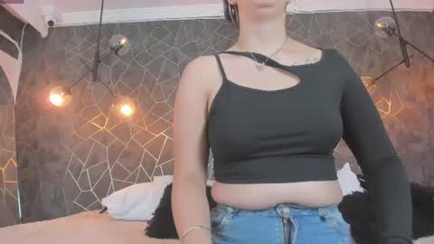 LEIGH ANGELS online show from 14, 6, 2026
