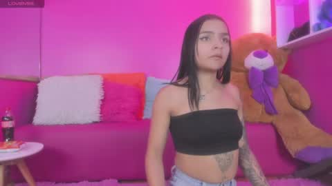 LEIGH ANGELS online show from 14, 6, 2026