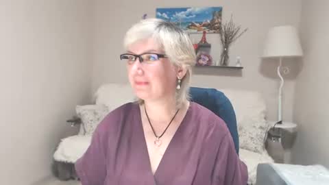 Leila Kinky online show from 12, 6, 2026