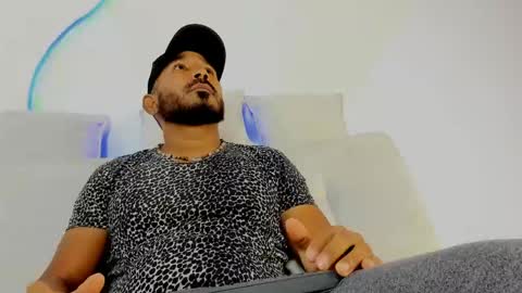 leo  online show from 8, 6, 2026