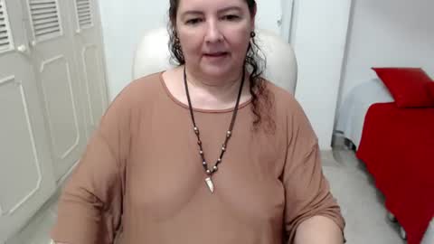 leonela   online show from 14, 6, 2026
