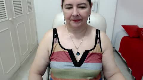 leonela   online show from 15, 6, 2026