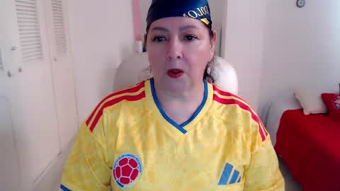 leonela   online show from 17, 6, 2026