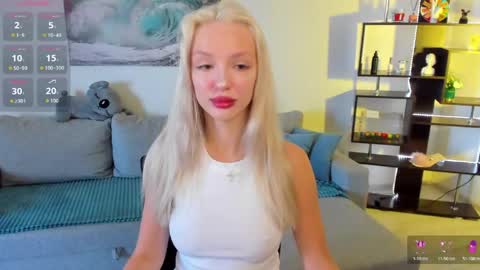 lexieblonde online show from 8, 6, 2026