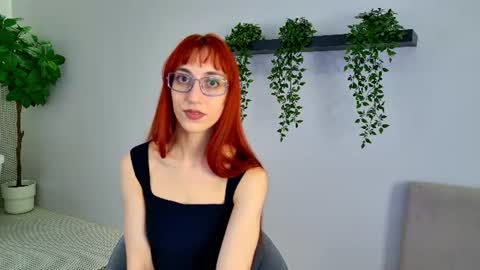 Snapshot of leyaatwood chatting on 16, 6, 2026 leyaatwood online show from 16, 6, 2026