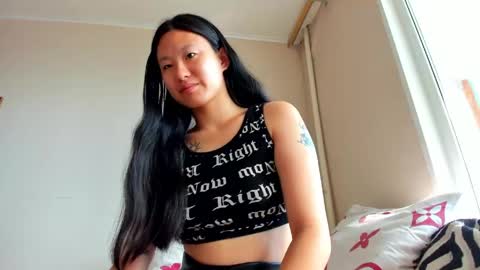 Leya online show from 10, 6, 2026