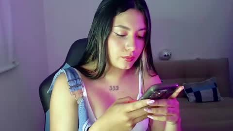 Lia  online show from 20, 6, 2026