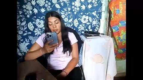Lia online show from 4, 6, 2026