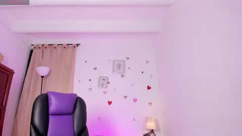 Snapshot of liaamoretzz chatting on 8, 5, 2026 liaa moretzz online show from 8, 5, 2026