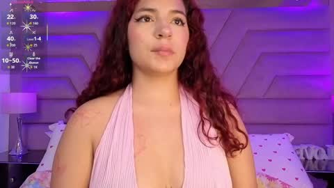 Snapshot of liadurand chatting on 5, 6, 2026 LiaDurand online show from 5, 6, 2026