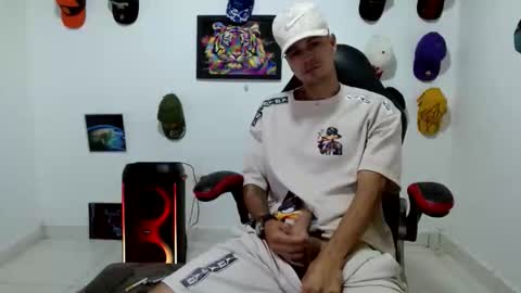 Andres online show from 7, 6, 2026
