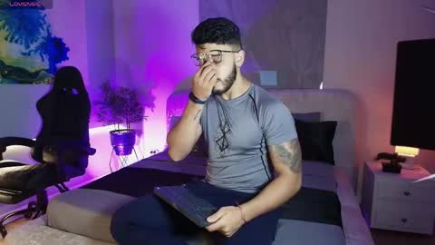 LIAM KLEIN online show from 20, 5, 2026