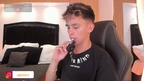 liam online show from 14, 6, 2026