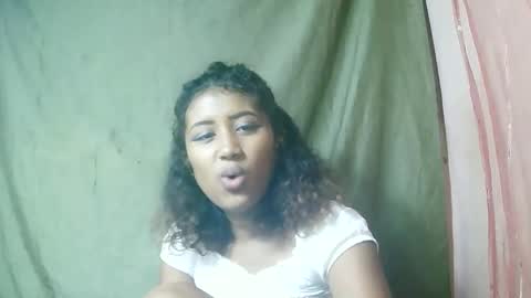 Liana9794 online show from 15, 5, 2026