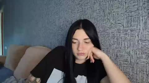 liana_diva online show from 9, 6, 2026