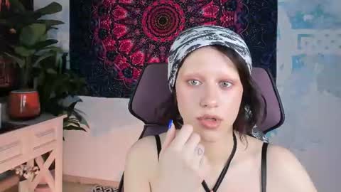 Hey My name is Lida online show from 19, 6, 2026
