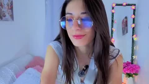 Snapshot of liiaa__7 chatting on 26, 6, 2026 liiaa online show from 26, 6, 2026