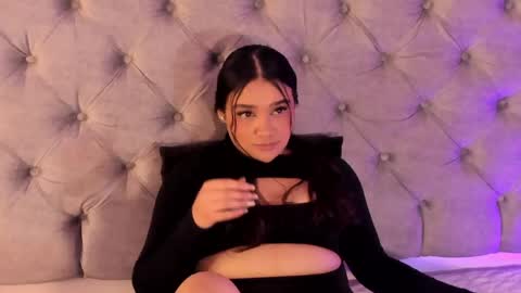Snapshot of liiabloomm chatting on 7, 6, 2026 liiabloomm online show from 7, 6, 2026