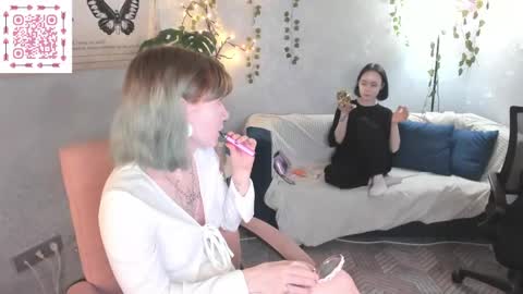Lili online show from 8, 6, 2026