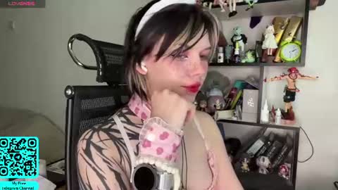 Lilian online show from 17, 6, 2026