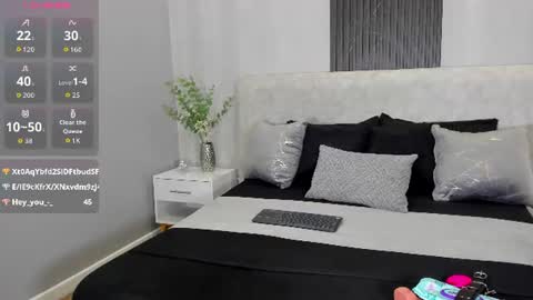lilii peach online show from 10, 7, 2026