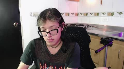 lilith  online show from 9, 6, 2026