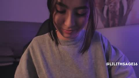 lilith_sage_ online show from 22, 5, 2026