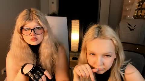 LilithNelson online show from 13, 6, 2026