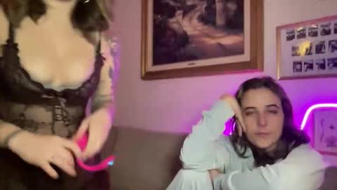 lilldaddysgirl online show from 11, 1, 2026