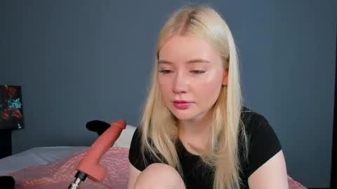 lillie_berry online show from 6, 6, 2026