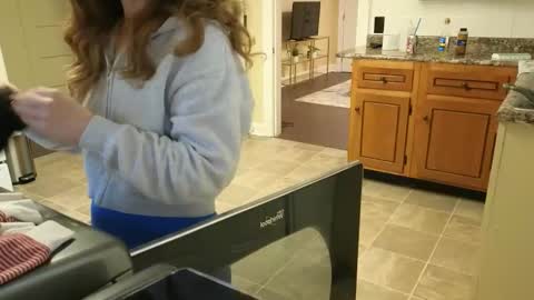 Snapshot of lilly_adams88 chatting on 12, 5, 2026 lilly_adams88 online show from 12, 5, 2026