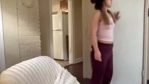 Snapshot of lilly_adams88 chatting on 28, 5, 2026 lilly_adams88 online show from 28, 5, 2026