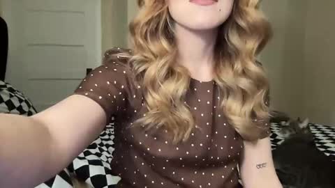 Snapshot of lilly_adams88 chatting on 10, 6, 2026 lilly_adams88 online show from 10, 6, 2026