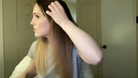 Snapshot of lilly_adams88 chatting on 11, 6, 2026 lilly_adams88 online show from 11, 6, 2026