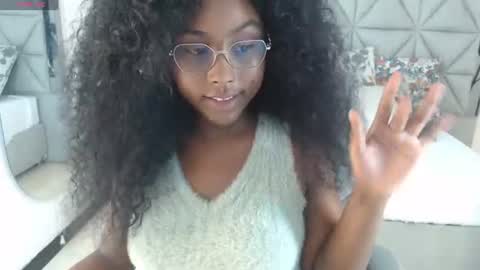 lily_mendoza online show from 11, 6, 2026