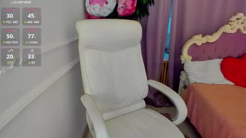 Lily online show from 12, 6, 2026